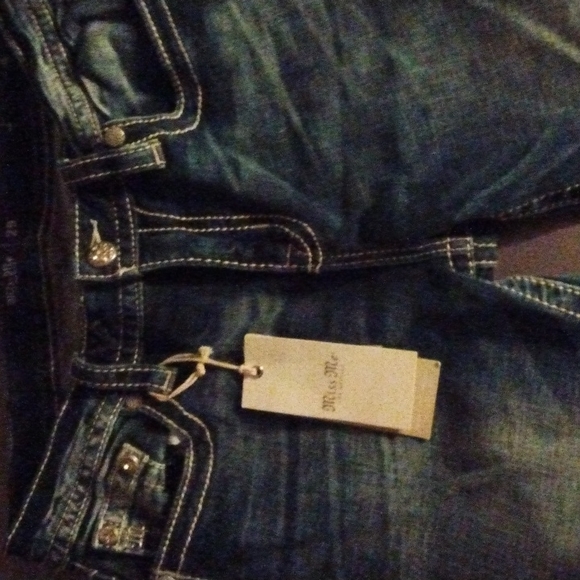 Miss me jeans size 29 bootcut inseam 34mid-rise - Picture 1 of 7